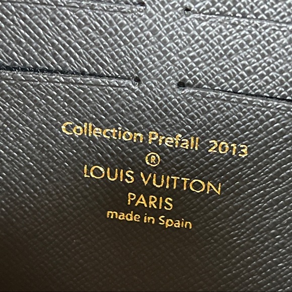 Louis Vuitton Black Sequin Damier Paillettes Zippy Wallet - Picture 12 of 14